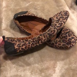 Leopard ballet flats